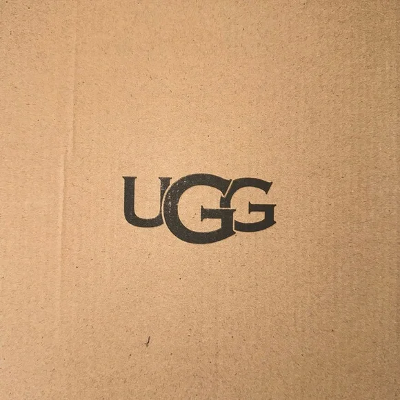 CHARCOAL UGG’s SLIPPERS - Picture 4 of 7